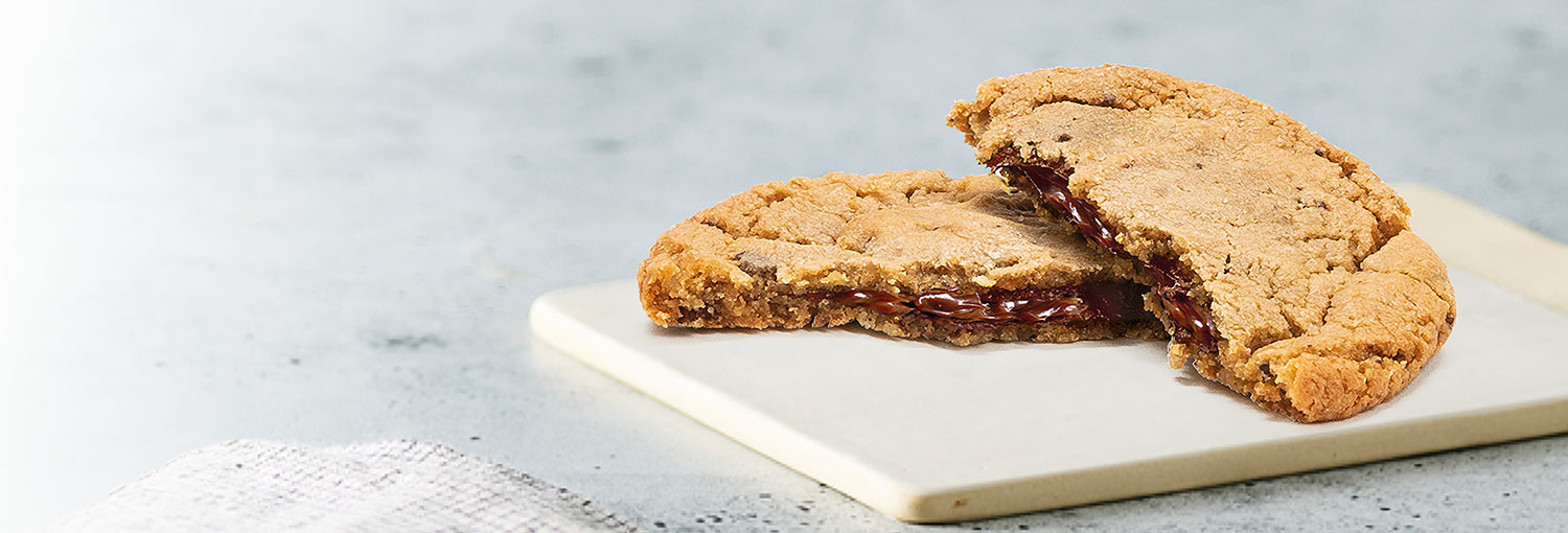 Fudge-Filled Chocolate Chip Cookie